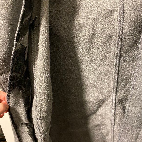 Charlotte Russe Gray Peacoat - Picture 6 of 14